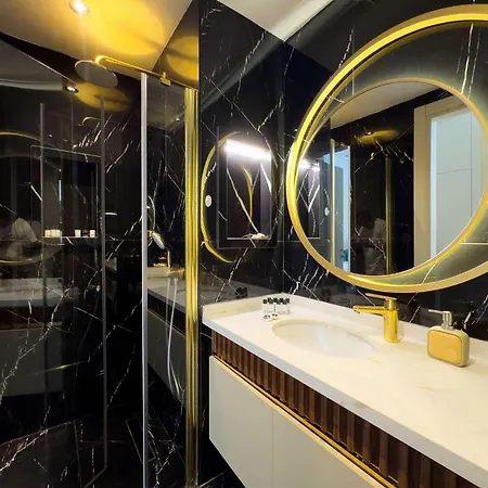 Qoople Legend A - Stylish By The Sea Alanya